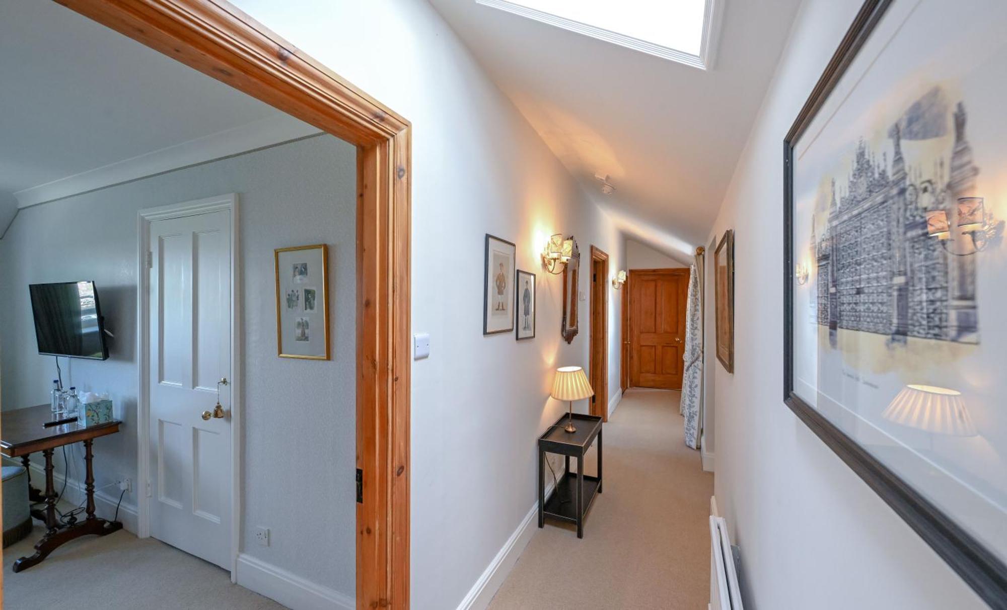 The Jockey Club Hotel 3*